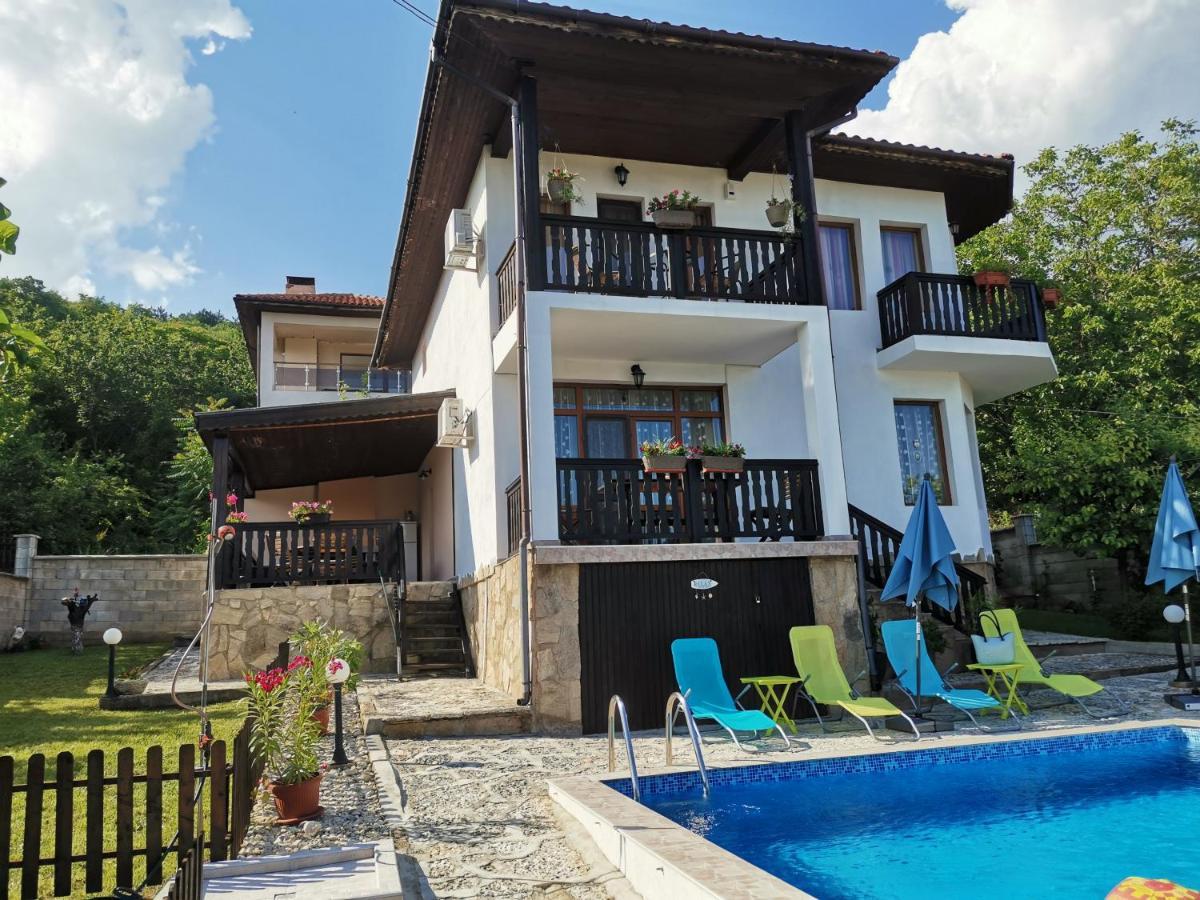 Villa Holly บัลชิค ภายนอก รูปภาพ
